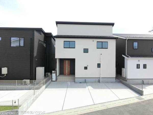 草加市苗塚町　新築一戸建て　第1期15号棟