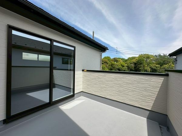 草加市青柳8丁目　新築一戸建て　9期1号棟
