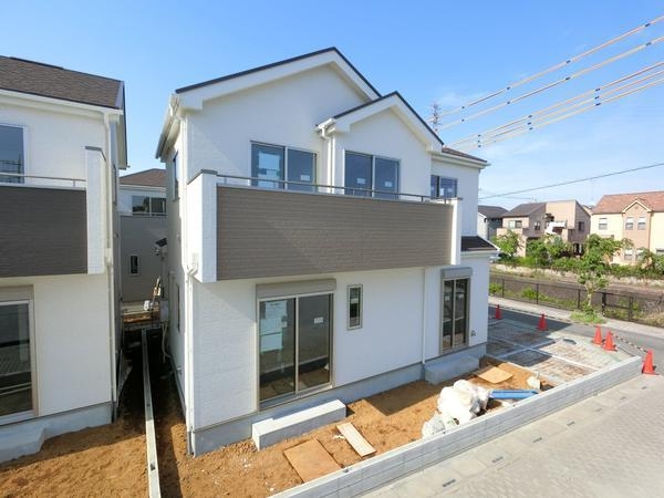 草加市谷塚仲町　新築一戸建て　F号棟