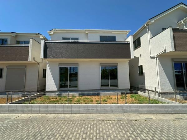 草加市谷塚仲町　新築一戸建て　E号棟