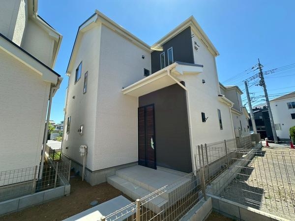 草加市谷塚仲町　新築一戸建て　E号棟