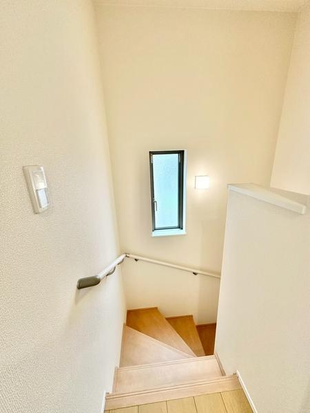 草加市谷塚仲町　新築一戸建て　B号棟