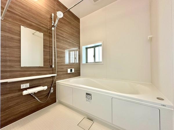 草加市谷塚仲町　新築一戸建て　A号棟
