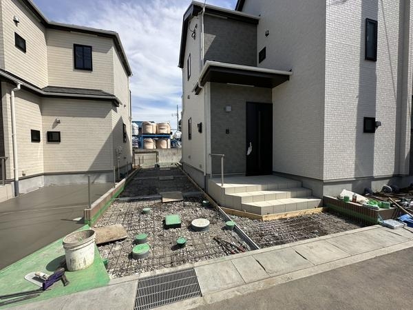 八潮市大字二丁目　新築一戸建て　E号棟