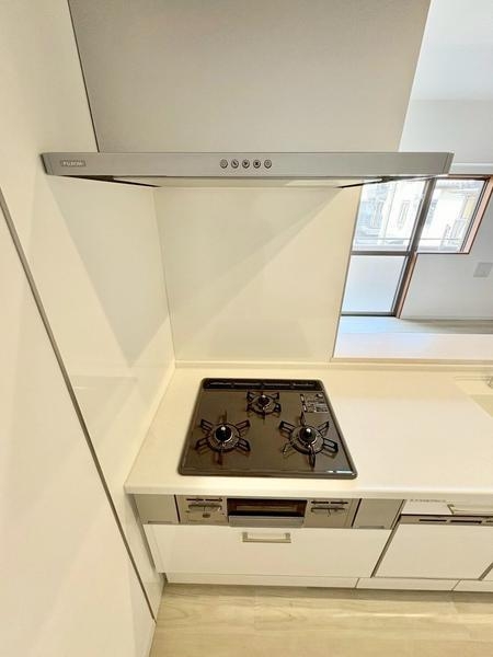 セザール谷塚