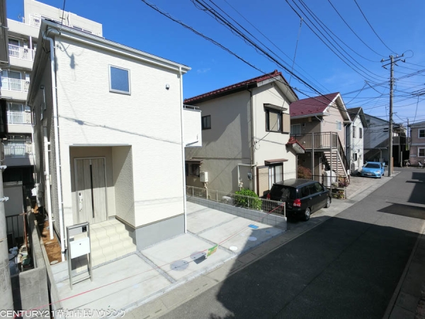 草加市金明町　新築一戸建て