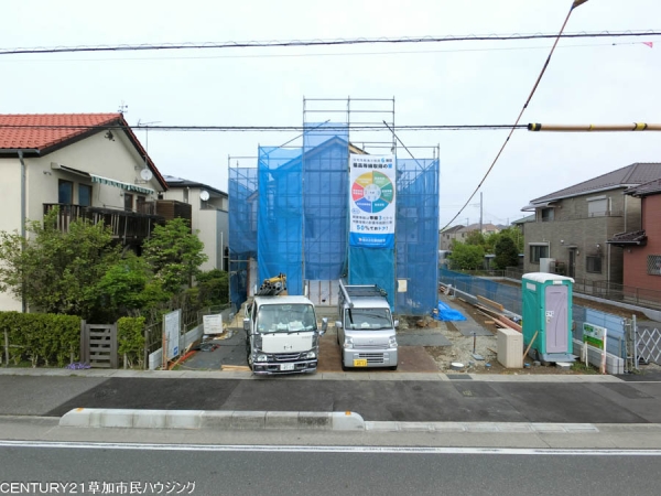 草加市新栄3丁目　新築一戸建て　B号棟