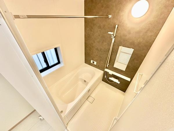 草加市新栄3丁目　新築一戸建て　C号棟
