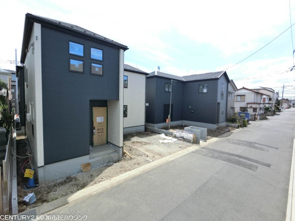 草加市青柳6丁目　新築一戸建て　28期2号棟
