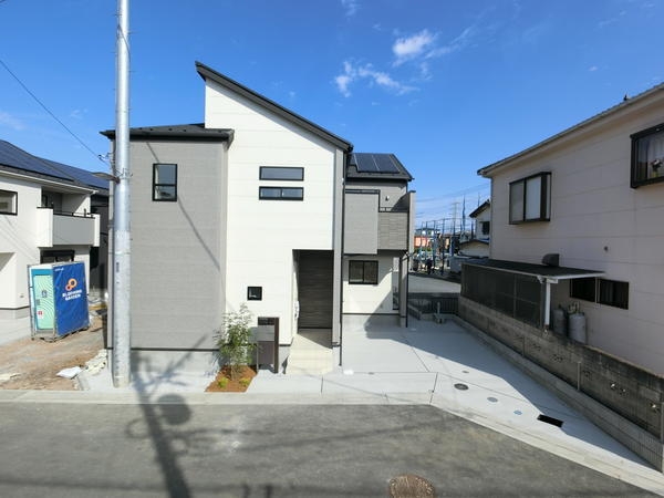 草加市新善町　新築一戸建て　8号棟