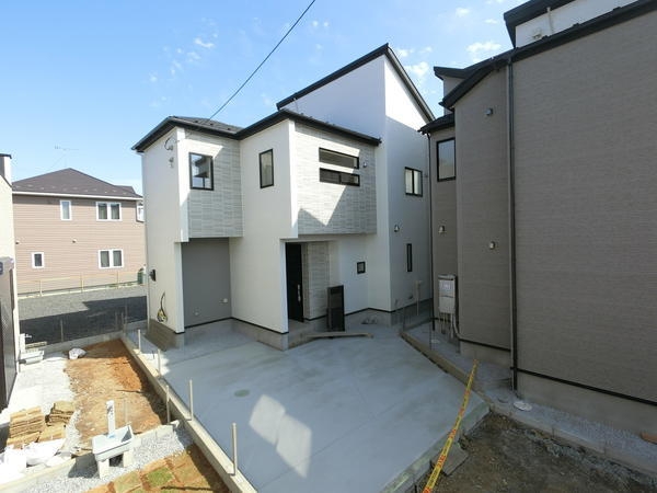 草加市新善町　新築一戸建て　7号棟