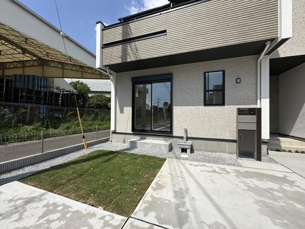 草加市新善町　新築一戸建て　1号棟