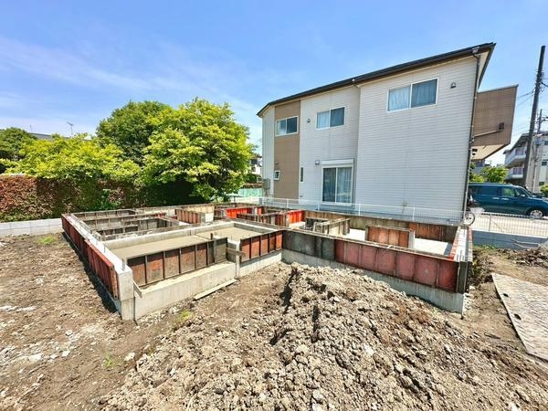 草加市谷塚町　新築一戸建て　第1期B号棟