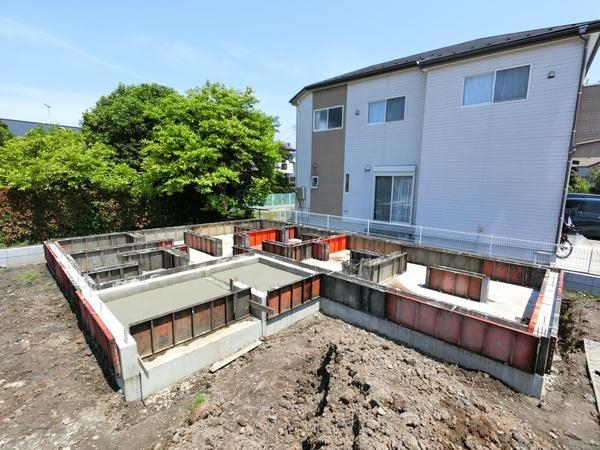 草加市谷塚町　新築一戸建て　第1期B号棟