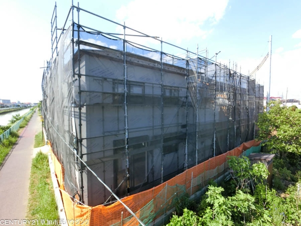 草加市新里町　新築一戸建て　7期5号棟