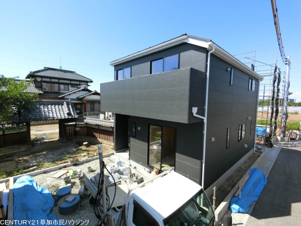 八潮市南川崎　新築一戸建て　第15　2号棟
