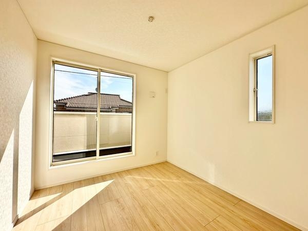八潮市南川崎　新築一戸建て　第15　1号棟