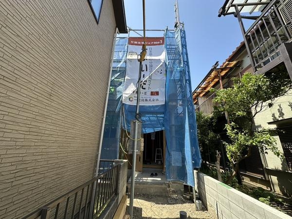 八潮市鶴ケ曽根　新築一戸建て　II