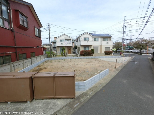 草加市青柳2丁目　新築一戸建て　32期