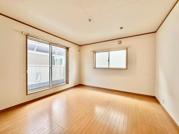 草加市青柳８丁目の中古一戸建て