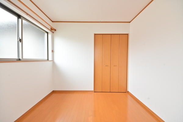 八潮市八潮３丁目の中古一戸建て