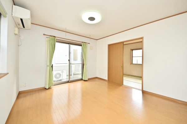 八潮市八潮3丁目　中古一戸建て
