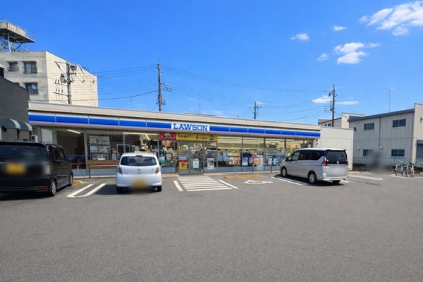 草加市中根3丁目　新築一戸建て　3期(ローソン草加弁天六丁目店)
