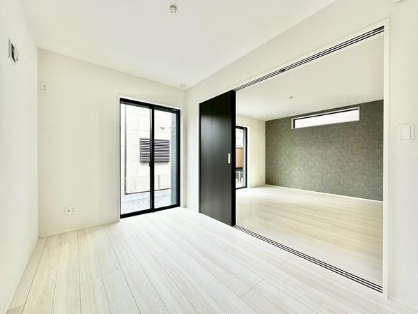 草加市中根3丁目　新築一戸建て　3期