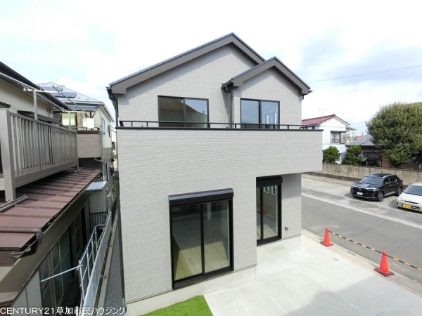 草加市清門3丁目　新築一戸建て　C号棟