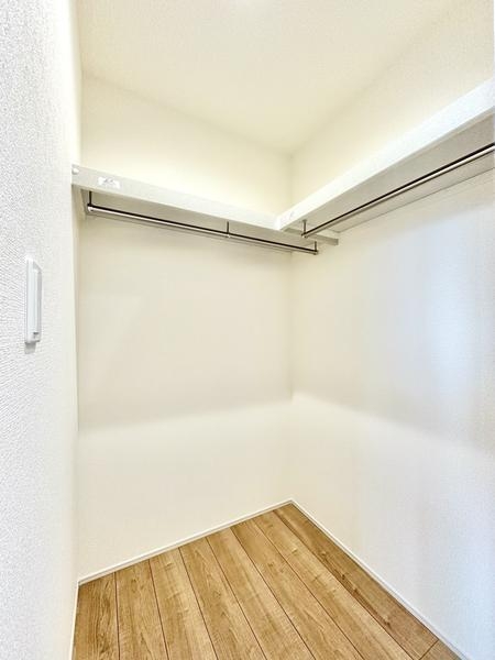 八潮市八潮6丁目　新築一戸建て　5期2号棟
