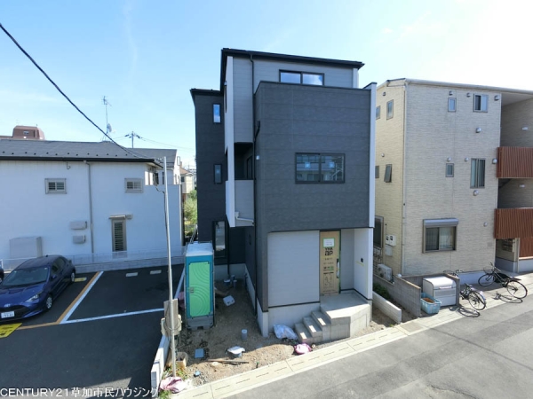 草加市金明町　新築一戸建て　9期