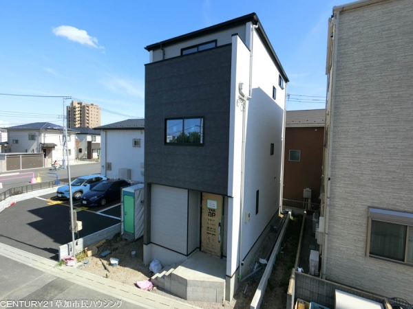 草加市金明町　新築一戸建て　9期