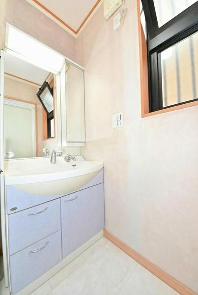 草加市西町の中古一戸建て