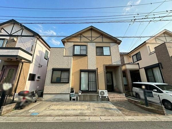草加市西町　中古一戸建て