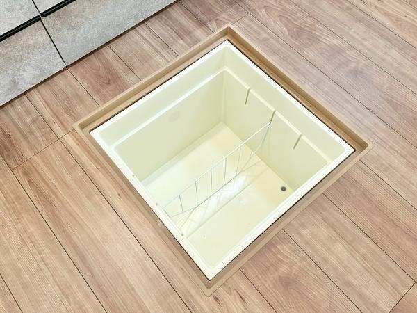 草加市吉町2丁目　新築一戸建て　8期7号棟