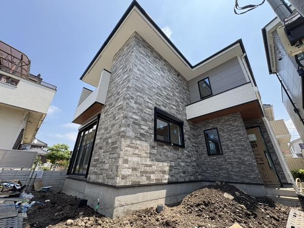 草加市吉町2丁目　新築一戸建て　8期7号棟