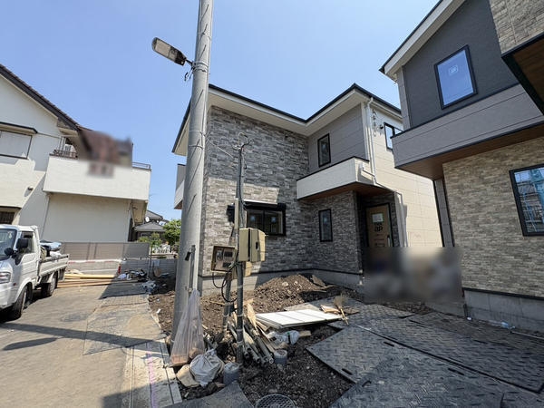 草加市吉町2丁目　新築一戸建て　8期7号棟