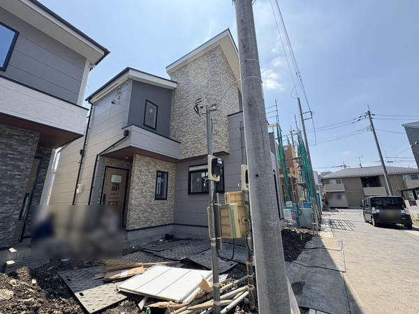 草加市吉町2丁目　新築一戸建て　8期6号棟