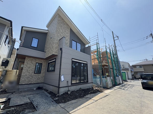 草加市吉町2丁目　新築一戸建て　8期6号棟