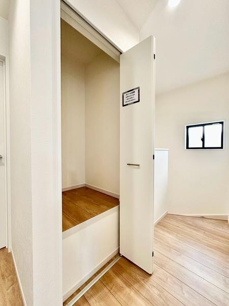 草加市吉町2丁目　新築一戸建て　8期2号棟