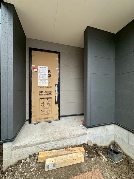 草加市旭町5丁目　新築一戸建て