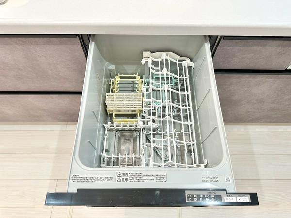 草加市旭町5丁目　新築一戸建て
