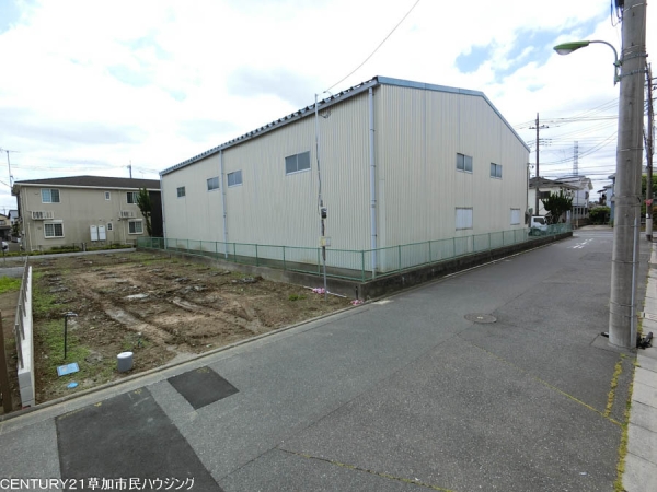 八潮市鶴ケ曽根　新築一戸建て　A号棟