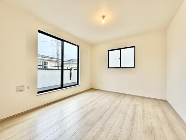 八潮市鶴ケ曽根　新築一戸建て　C号棟