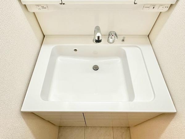 草加市青柳3丁目　新築一戸建て