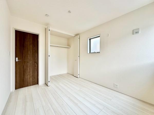 草加市青柳6丁目　新築一戸建て　第5