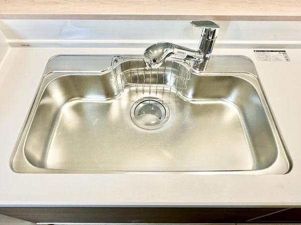 草加市氷川町　新築一戸建て　D号棟