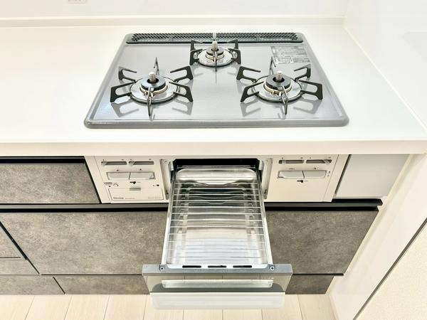 草加市新里町の中古一戸建て