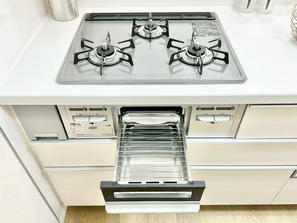 草加市新里町　新築一戸建て