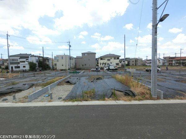 草加市金明町の土地